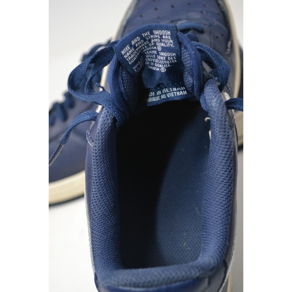 Nike Air Force 1 488298-436 Men's 8.5 Sneakers Navy White Lace Up Athletic Shoes - Picture 11 of 12